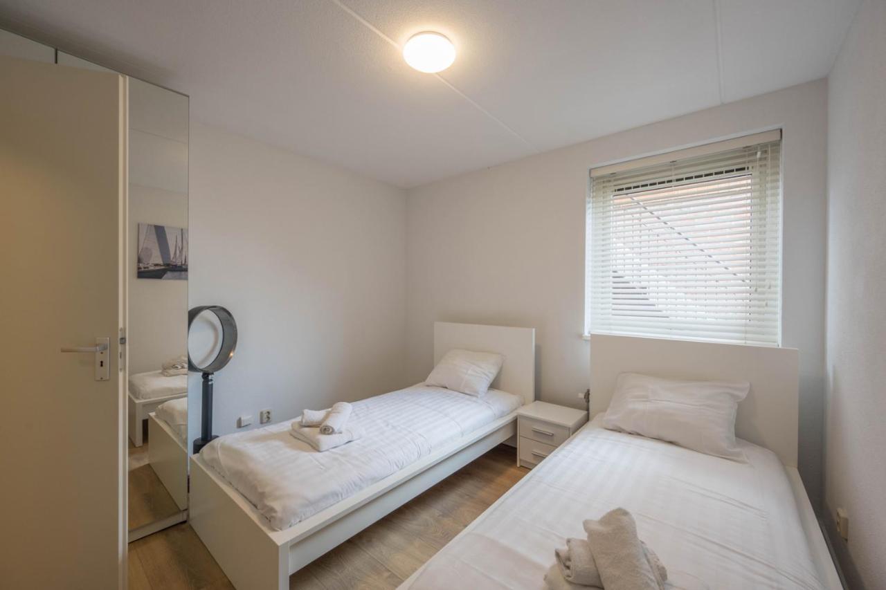Meerzicht 70 - Vakantiehuis Aan Het Water! Villa Uitgeest Luaran gambar